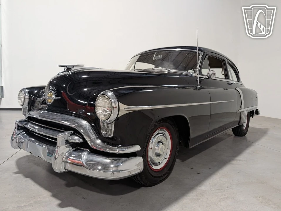 1951 Oldsmobile 88 - Image 4 of 12