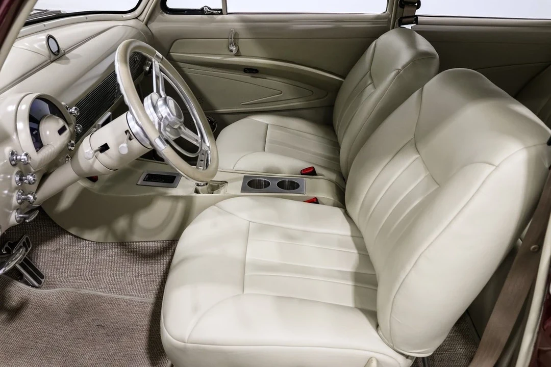 1951 Oldsmobile 88 - Image 15 of 21