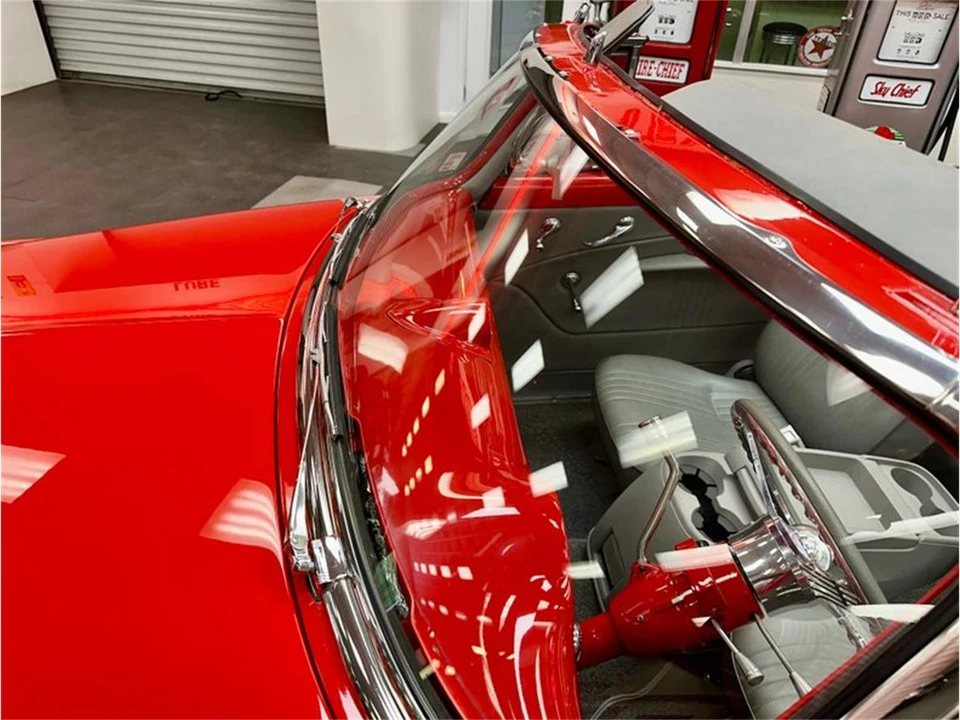 1951 Oldsmobile 88 - Image 12 of 31
