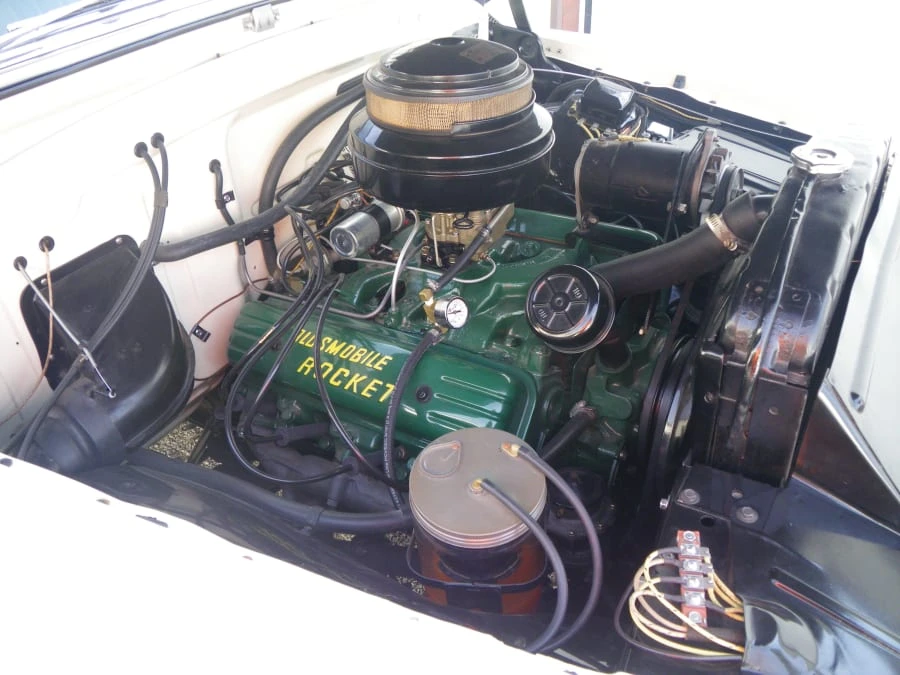 1951 Oldsmobile 88 - Image 5 of 10