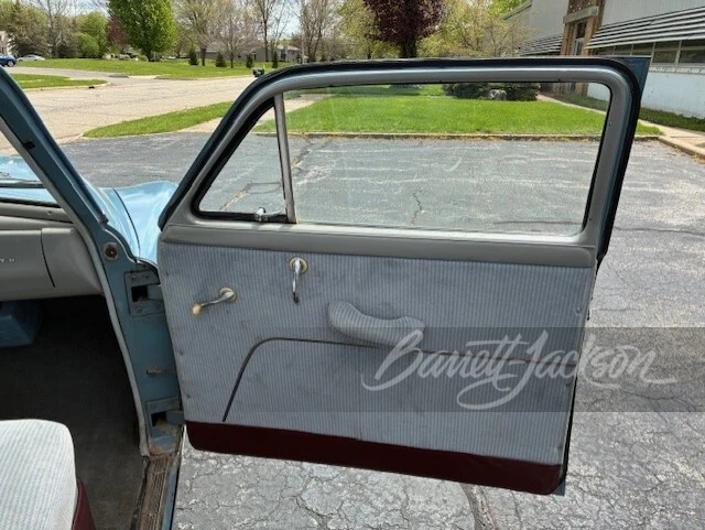 1951 Plymouth - Image 7 of 16