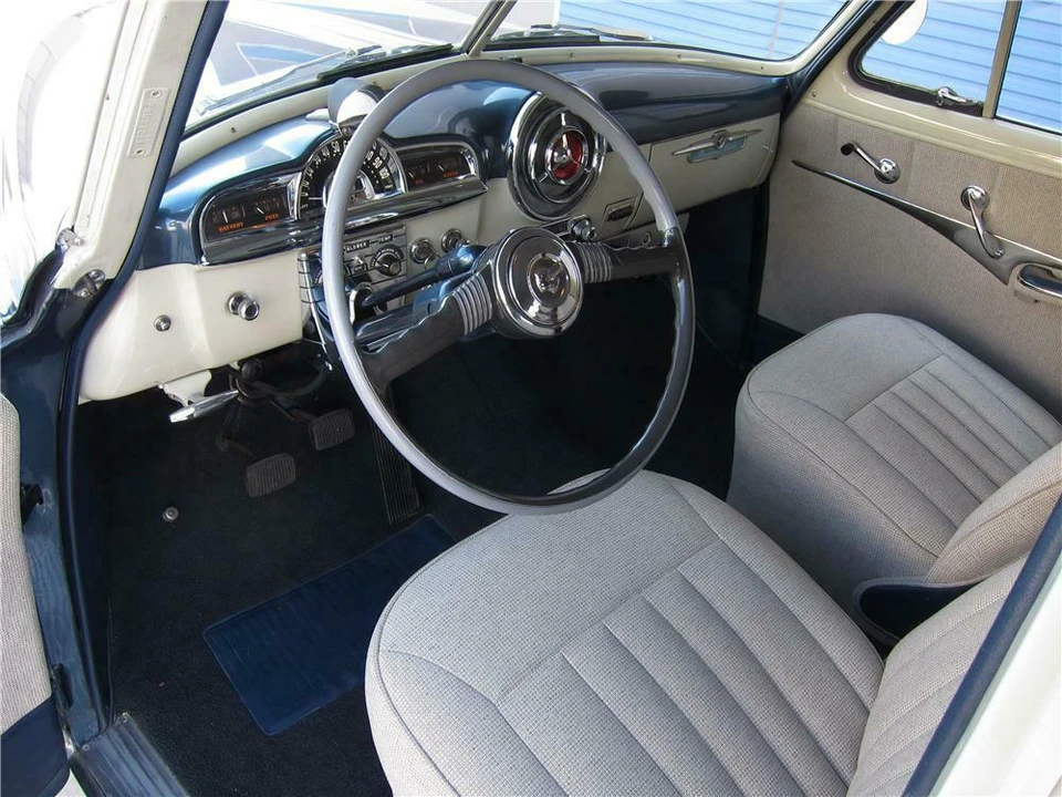 1951 Pontiac Chieftain - Image 4 of 5