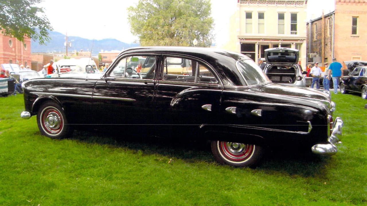 1951 Packard Clipper - Image 2 of 2