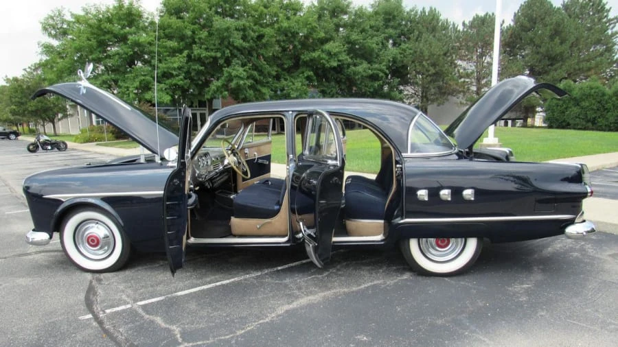 1951 Packard - Image 7 of 31
