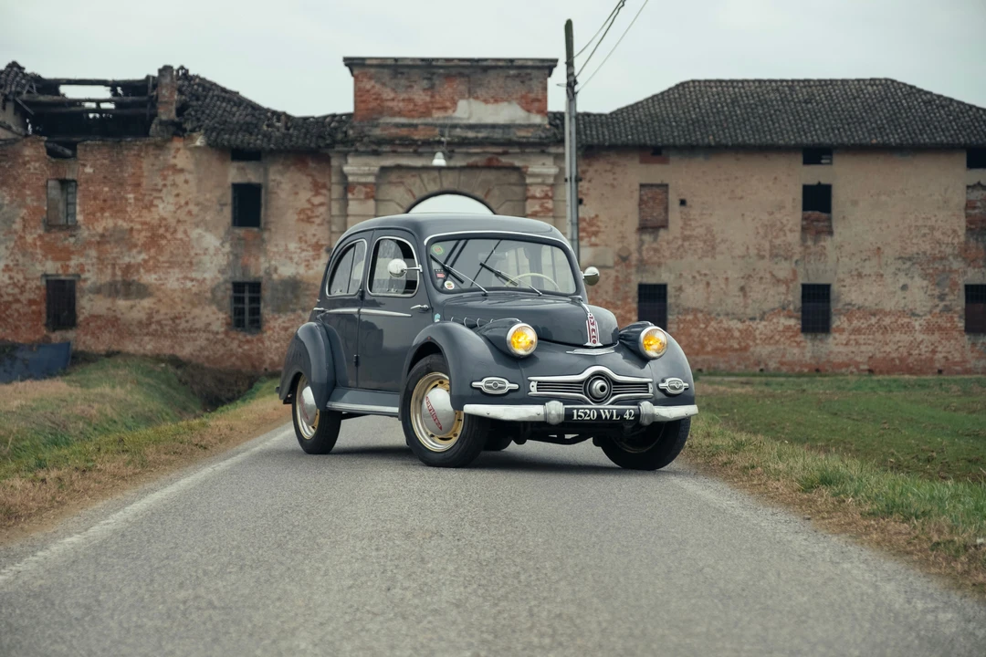 1951 Panhard - Image 6 of 30