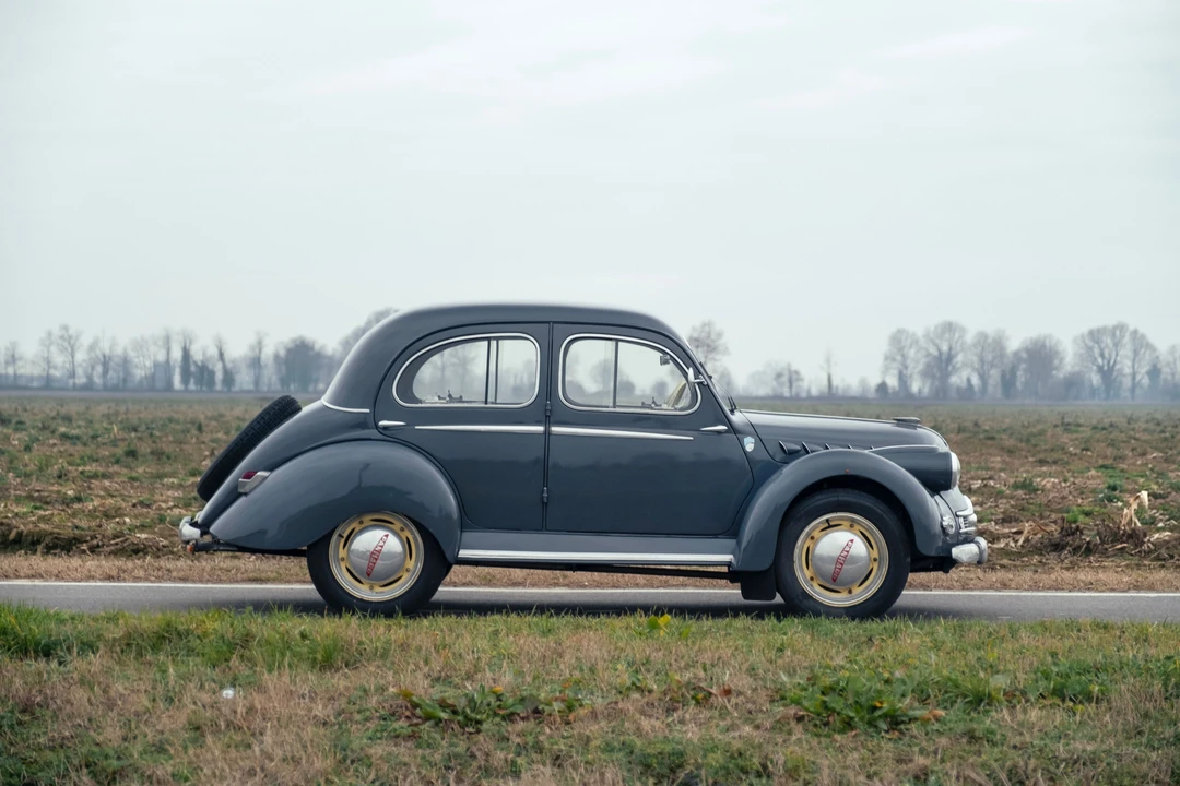 1951 Panhard - Image 10 of 30