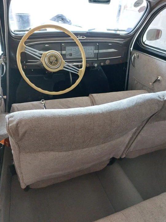 1951 Peugeot 504 - Image 9 of 31