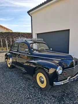 1951 Peugeot 203A