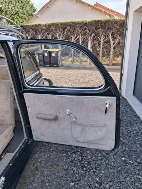 1951 Peugeot 504 - Image 25 of 31