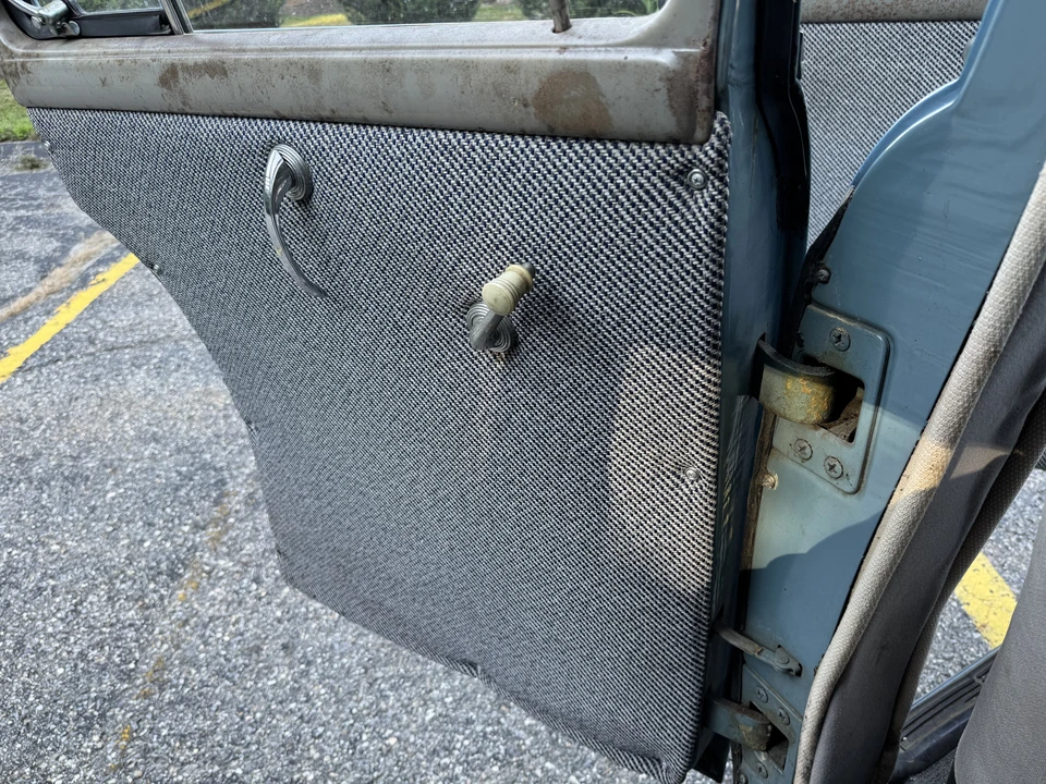 1951 Plymouth - Image 30 of 31