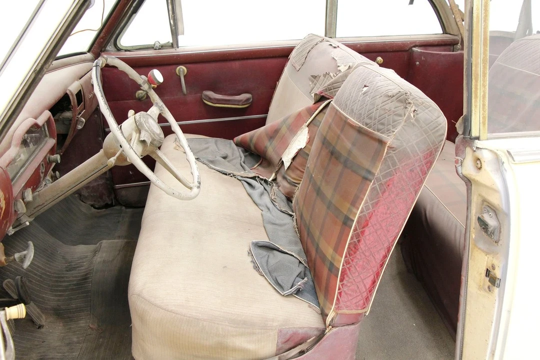 1951 Plymouth - Image 19 of 31
