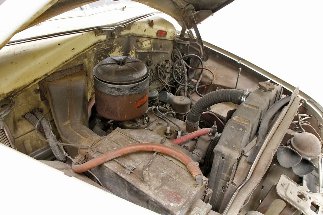 1951 Plymouth - Image 14 of 31