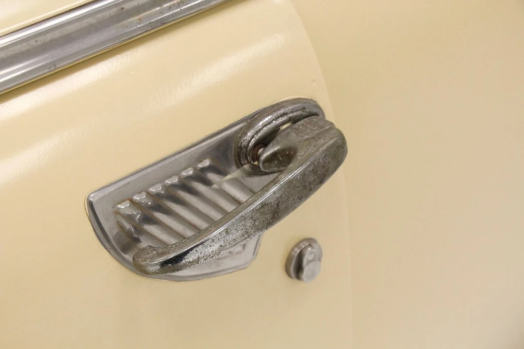 1951 Plymouth - Image 12 of 31