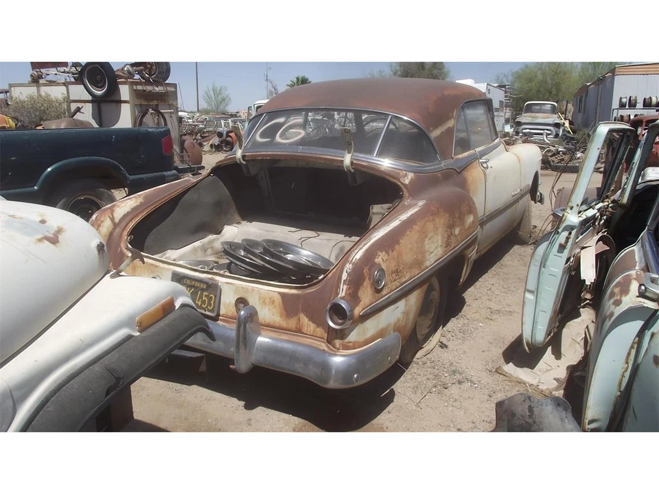 1951 Pontiac Chieftain - Image 2 of 2