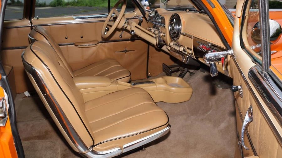 1951 Pontiac Chieftain - Image 5 of 12