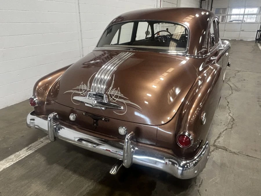 1951 Pontiac Chieftain - Image 2 of 8