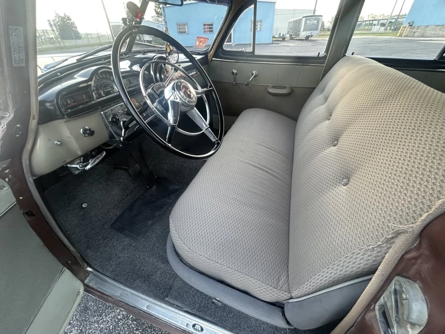 1951 Pontiac Chieftain - Image 6 of 8