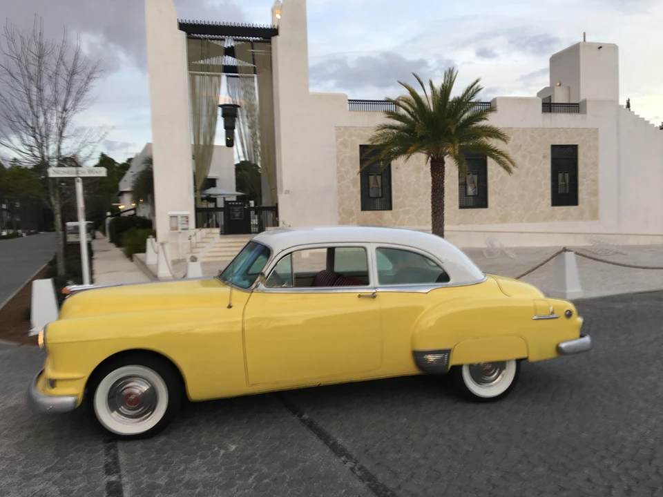 1951 Pontiac Chieftain - Image 11 of 31