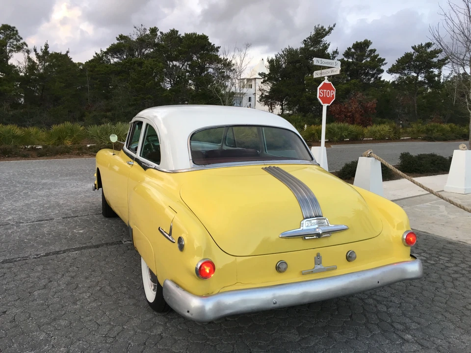 1951 Pontiac Chieftain - Image 10 of 31