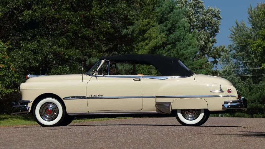 1951 Pontiac Chieftain - Image 2 of 31