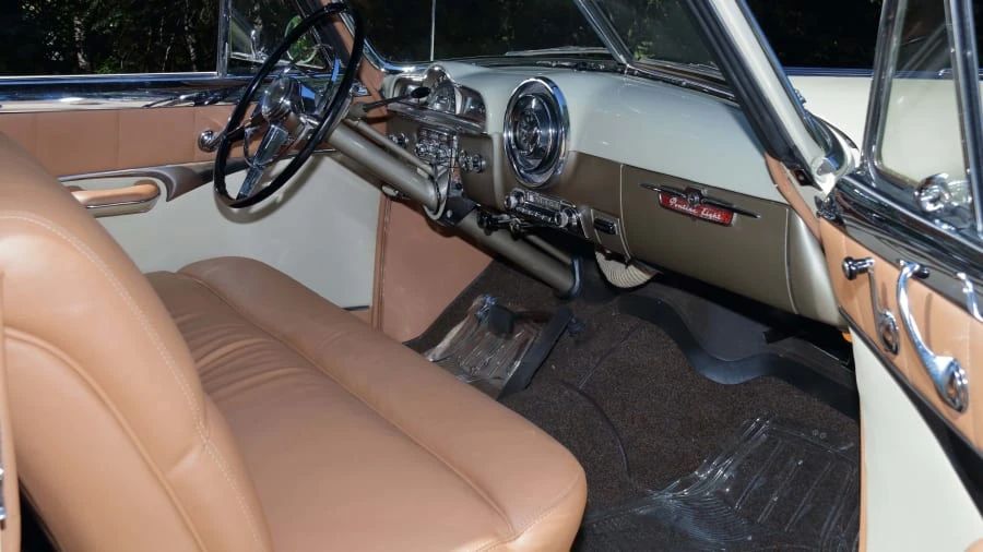 1951 Pontiac Chieftain - Image 5 of 31