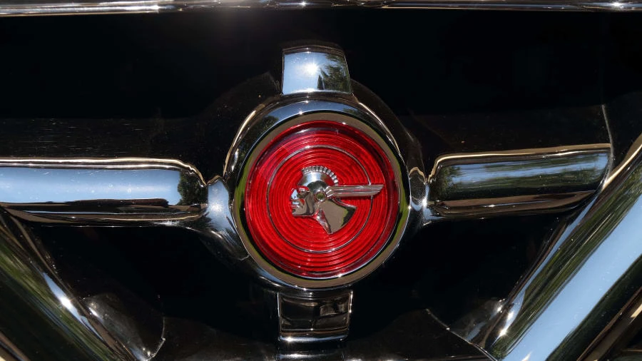 1951 Pontiac Chieftain - Image 11 of 31