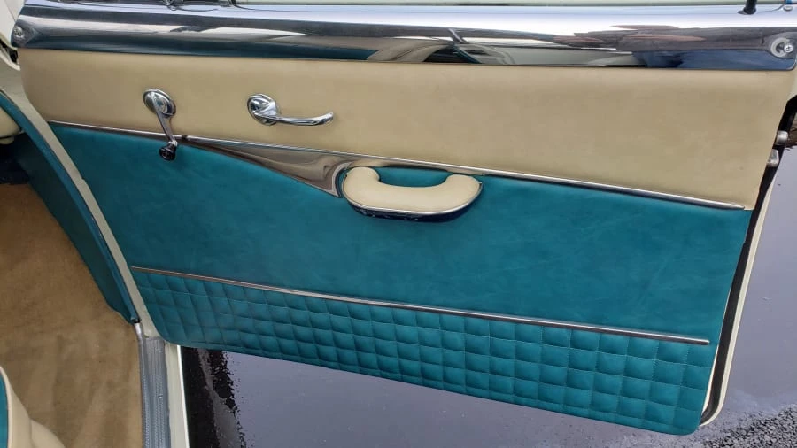 1951 Pontiac Catalina 1st Gen - Image 9 of 16