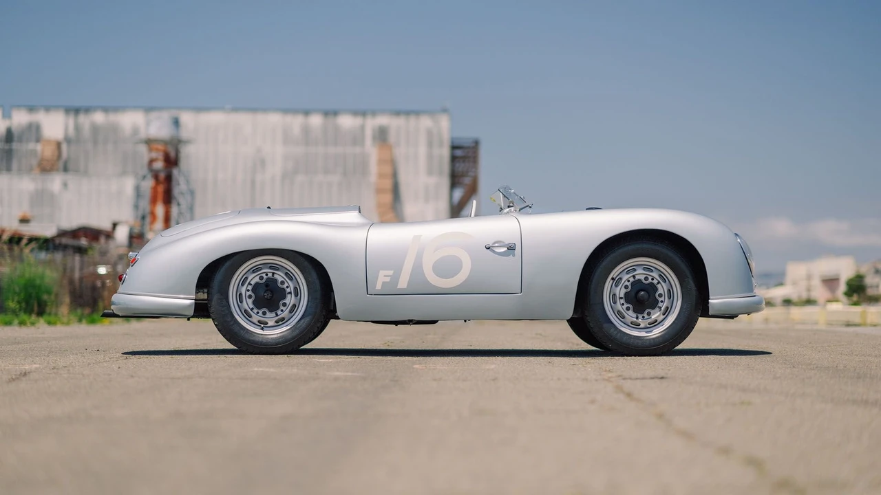 1951 Porsche 356 Pre-A - Image 5 of 31