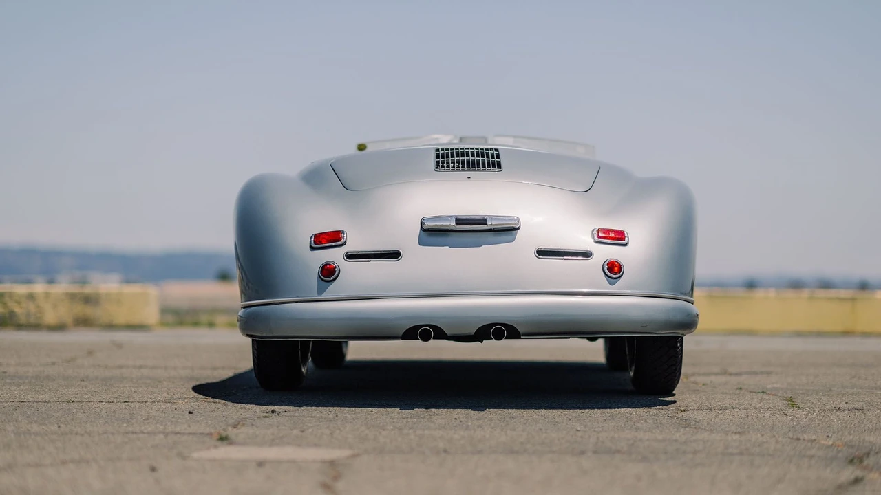 1951 Porsche 356 Pre-A - Image 4 of 31