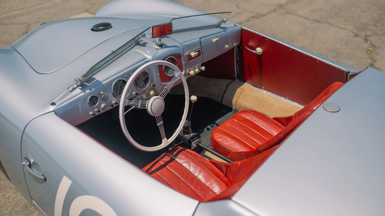 1951 Porsche 356 Pre-A - Image 7 of 31