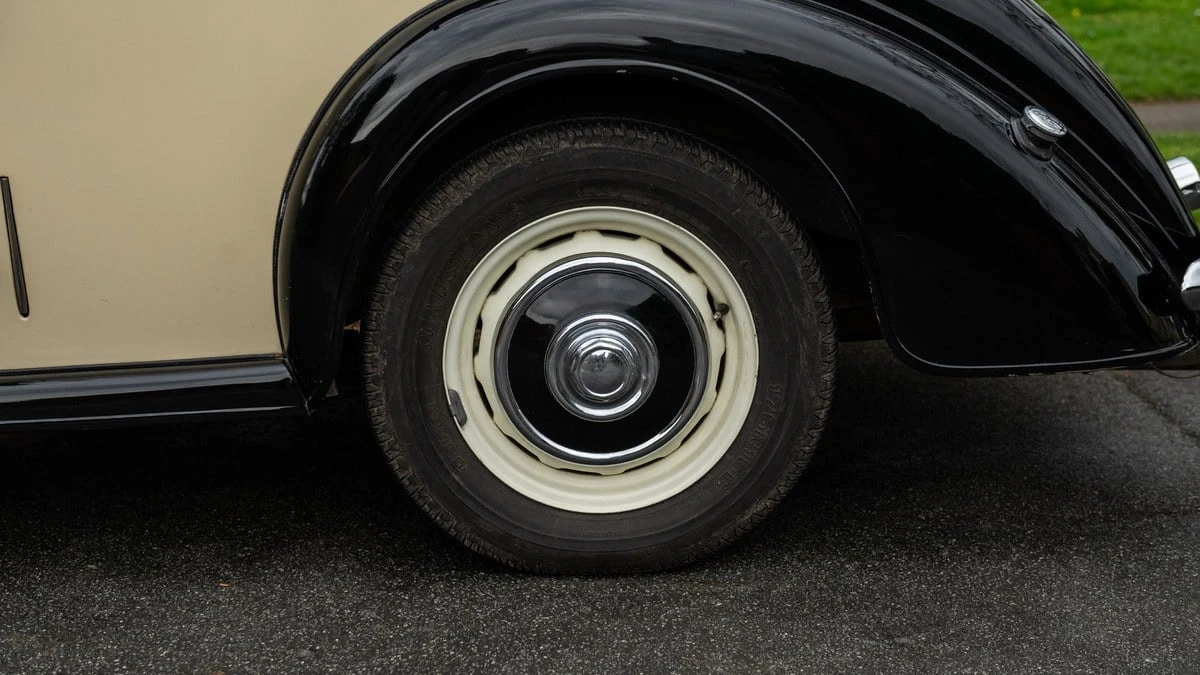 1951 Riley - Image 17 of 30