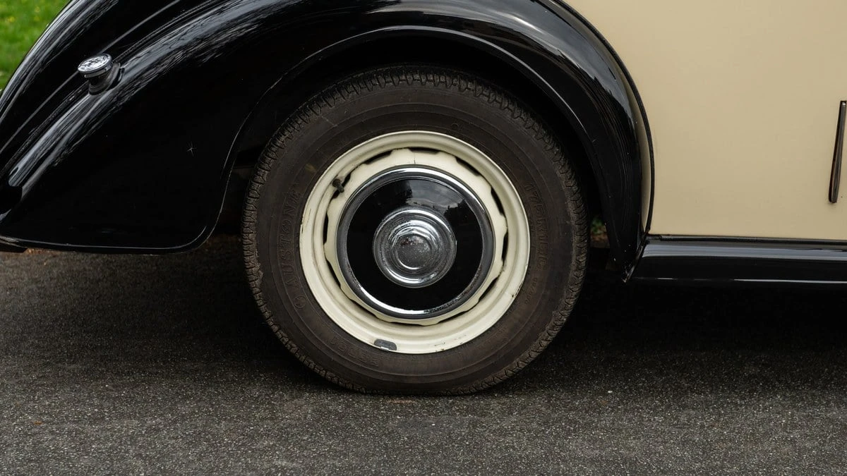 1951 Riley - Image 15 of 30