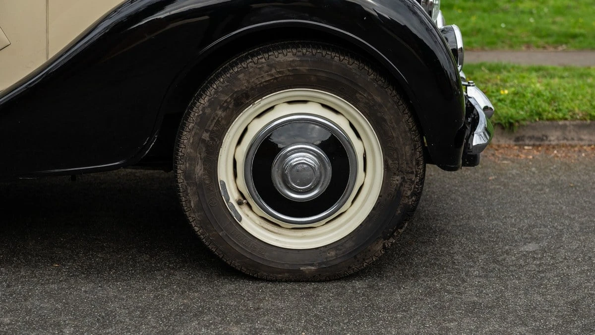 1951 Riley - Image 16 of 30