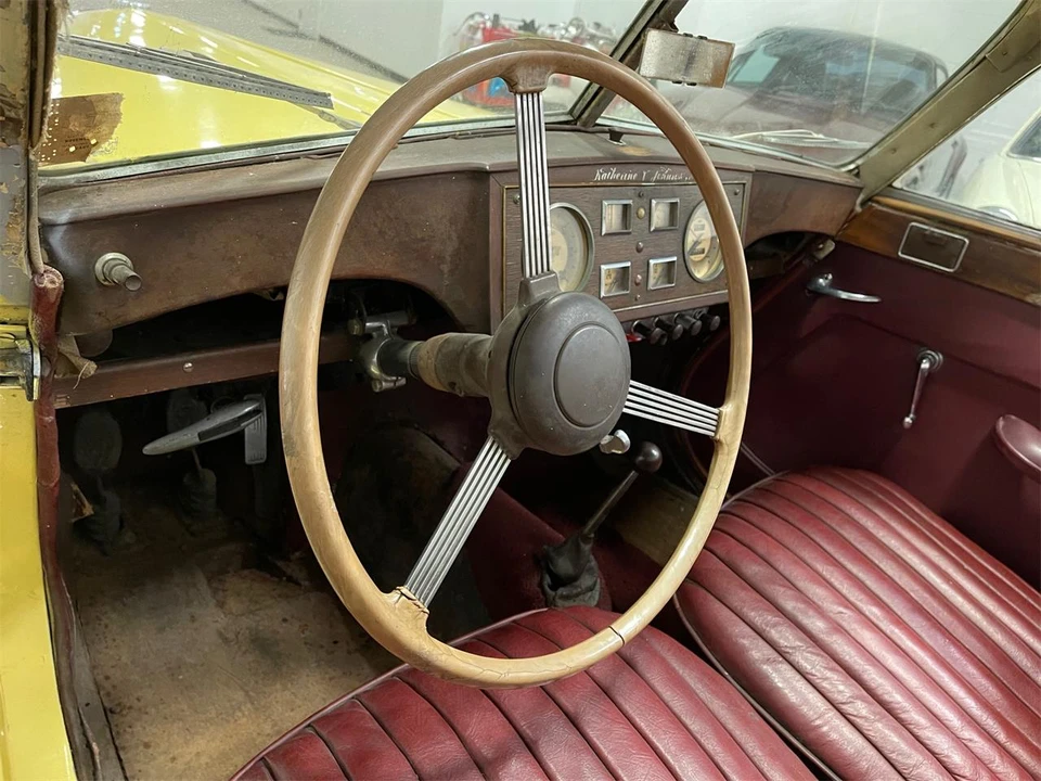 1951 Riley - Image 16 of 31