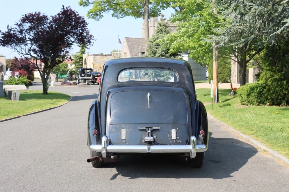 1951 Rolls-Royce Silver Dawn - Image 6 of 10