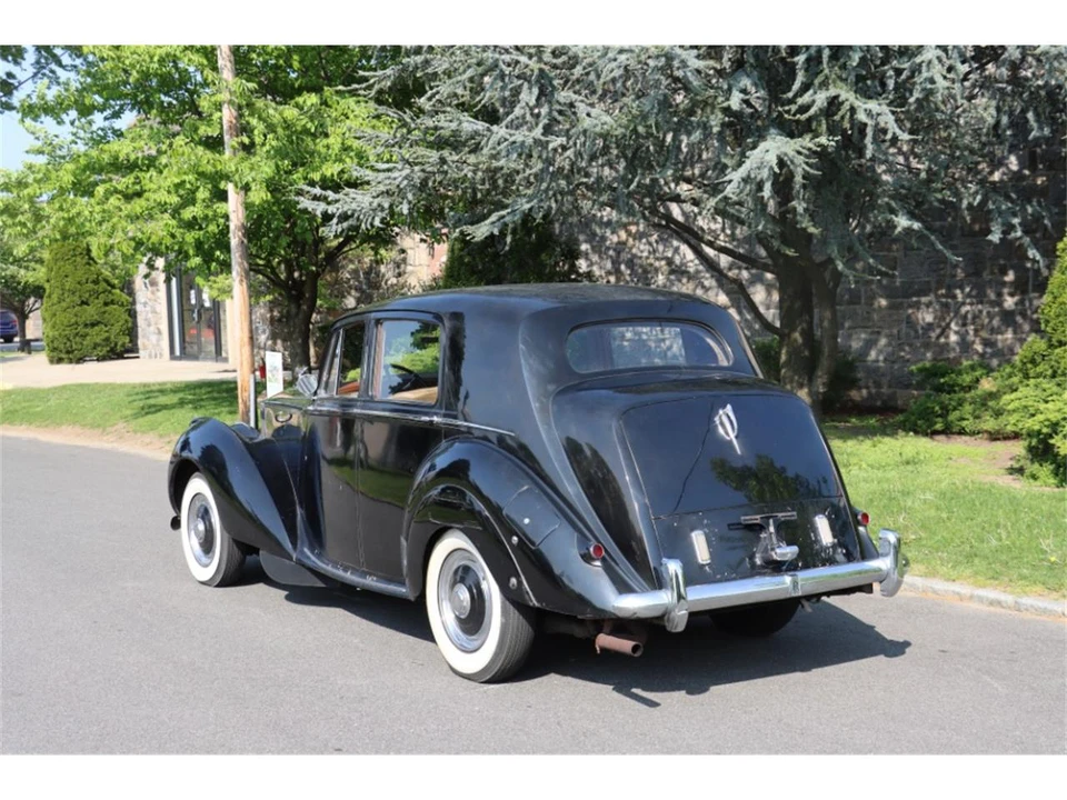 1951 Rolls-Royce Silver Dawn - Image 7 of 10