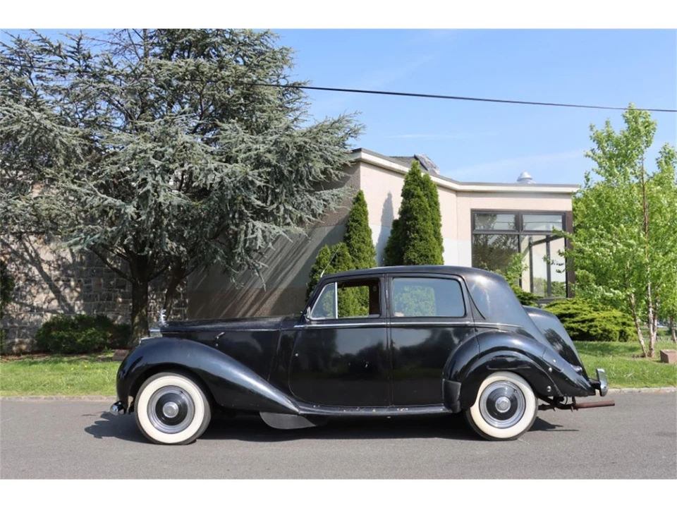 1951 Rolls-Royce Silver Dawn - Image 4 of 10