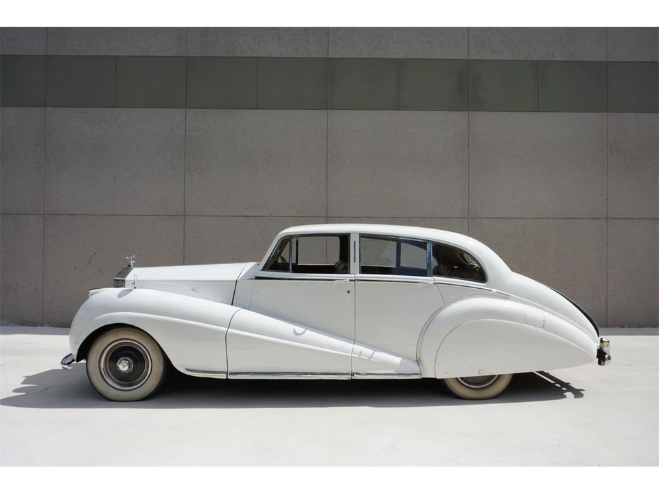 1951 Rolls-Royce Silver Wraith I - Image 2 of 13