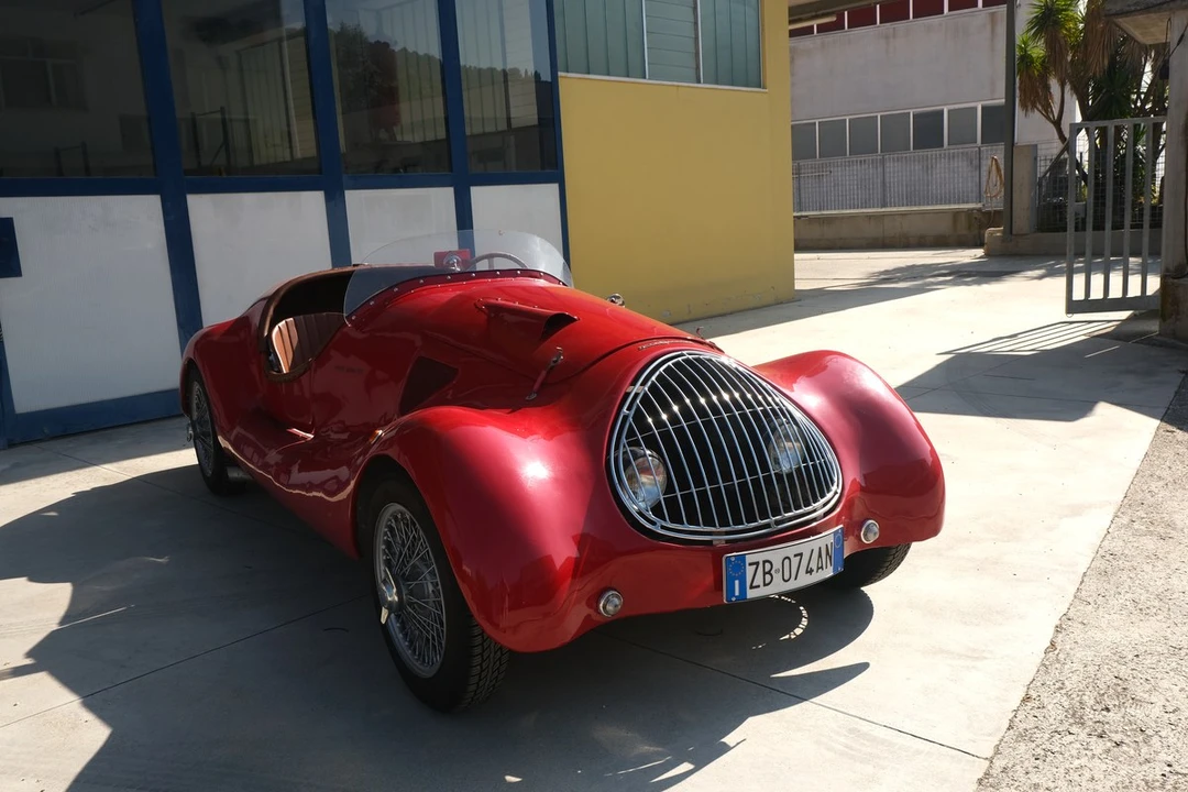 1951 Simca - Image 2 of 30