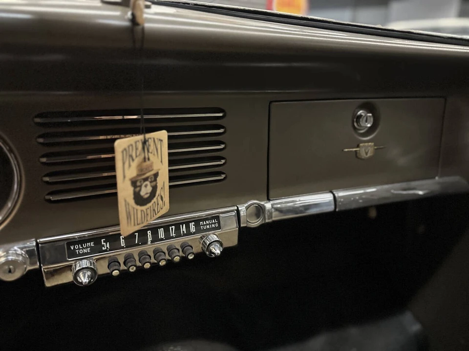 1951 Studebaker Commander - Image 16 of 21