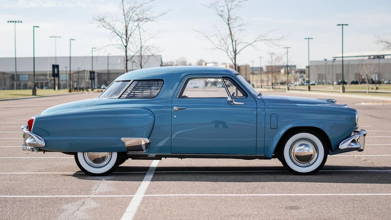 1951 Studebaker Commander - Image 2 of 31