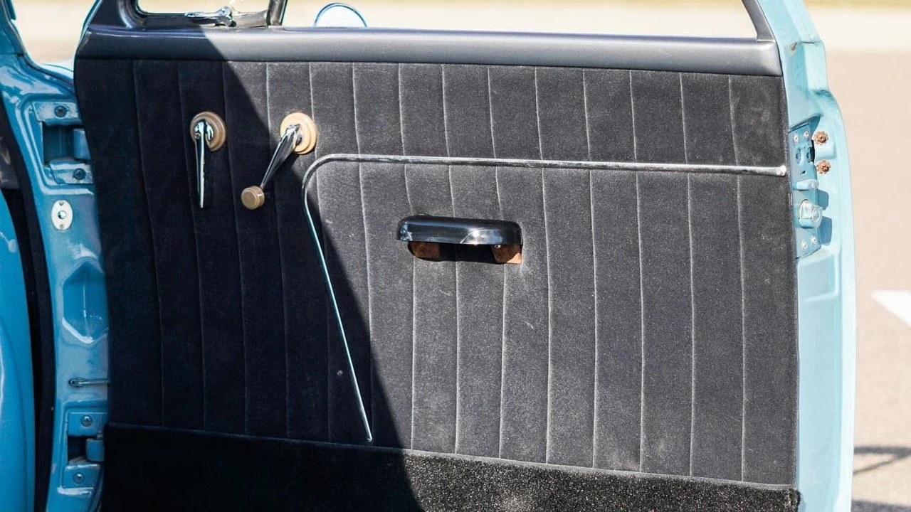 1951 Studebaker Commander - Image 28 of 31