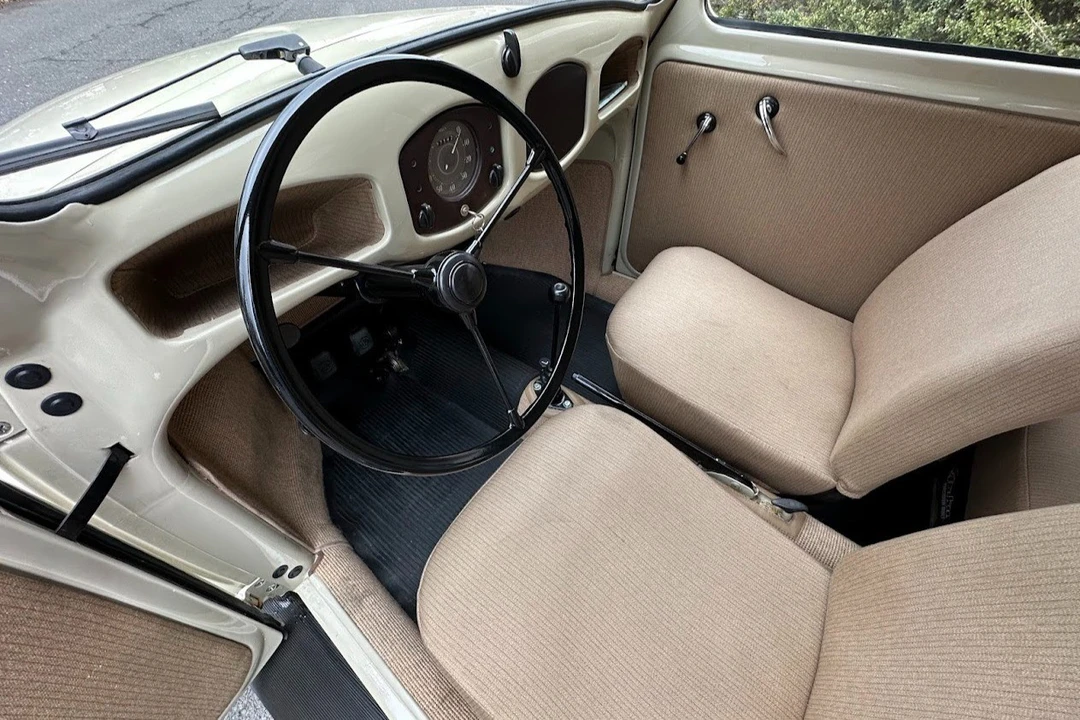 1951 Volkswagen Beetle (Split Window) - Image 5 of 8