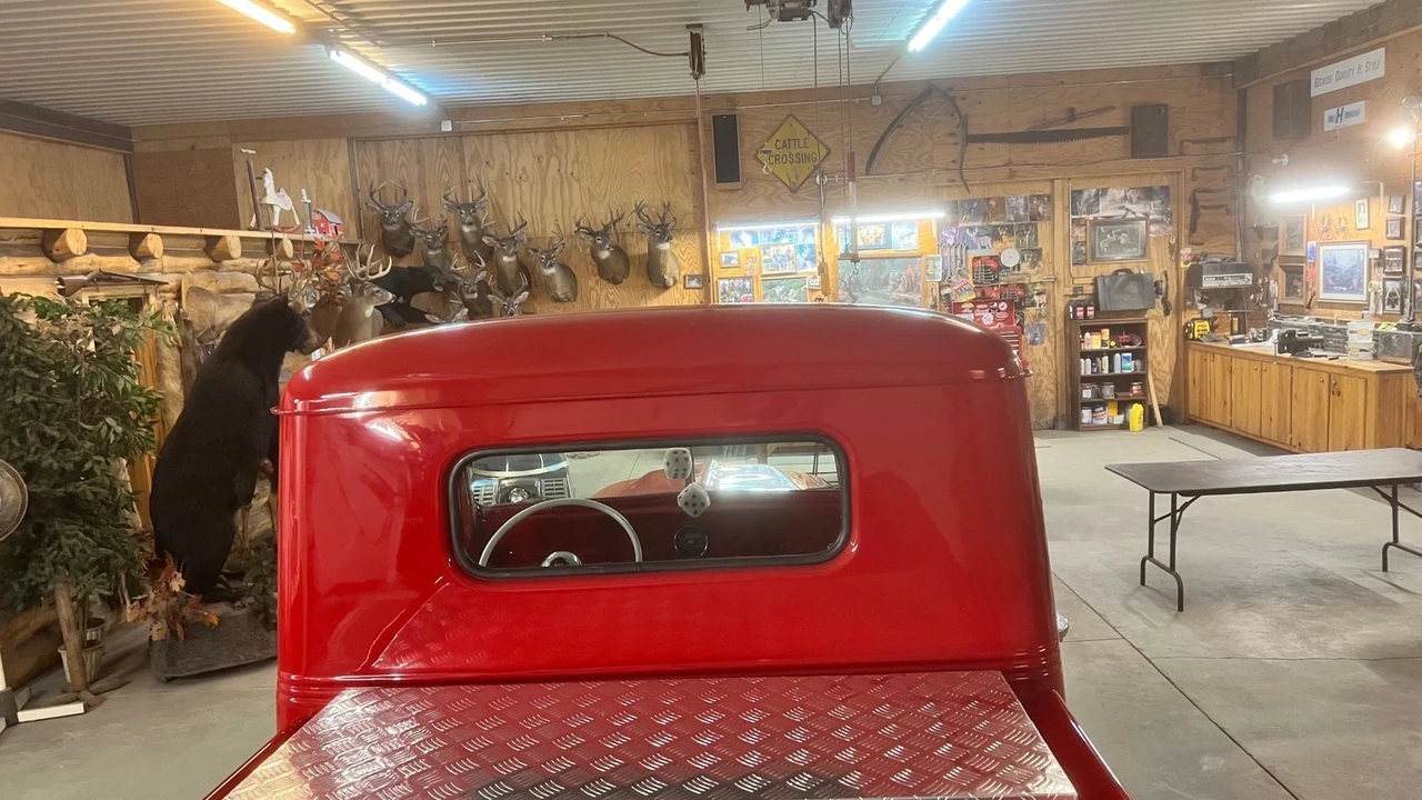1951 Willys Jeepster - Image 7 of 31