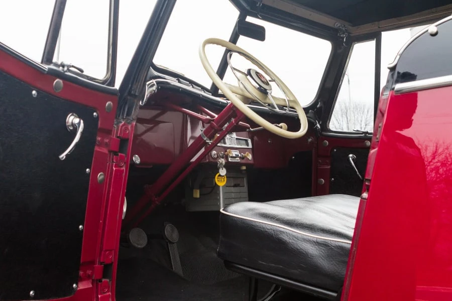 1951 Willys Jeepster - Image 4 of 12