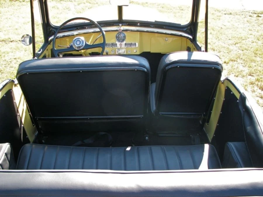 1951 Willys Jeepster - Image 5 of 11