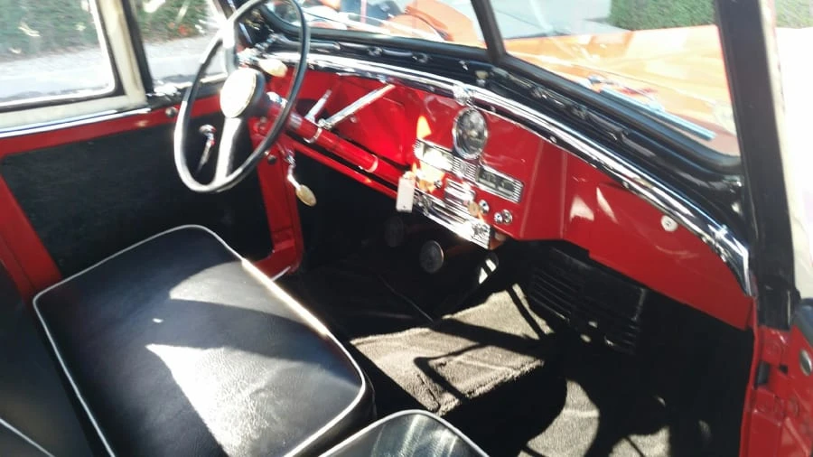 1951 Willys Jeepster - Image 2 of 3