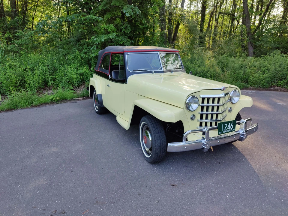 1951 Willys Jeepster - Image 2 of 31