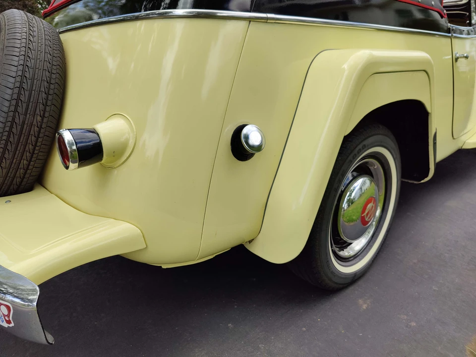 1951 Willys Jeepster - Image 21 of 31