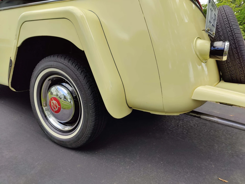 1951 Willys Jeepster - Image 23 of 31